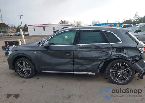 2021 Audi Q5 Prestige 55 Tfsi E Quattro S Tronic z USA, uszkodzony, nr VIN WA1F2AFYXM2085411